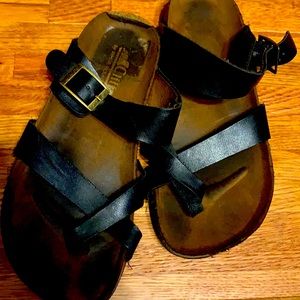Girls sandals